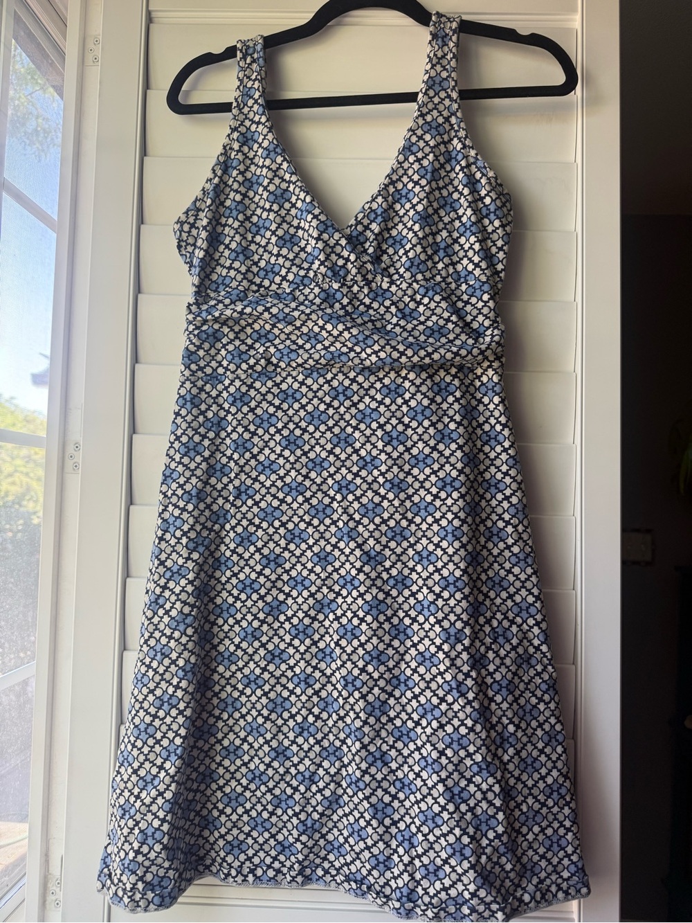 Patagonia Blue and White Printed V-Neck Midi Dress